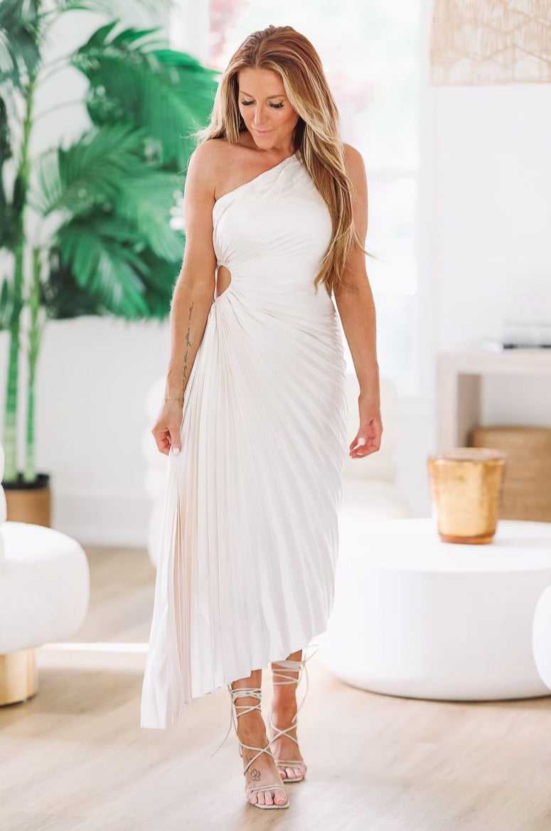 HAZEL & OLIVE, What Dreams Are Made of Maxi Dress - Pearl Ivory